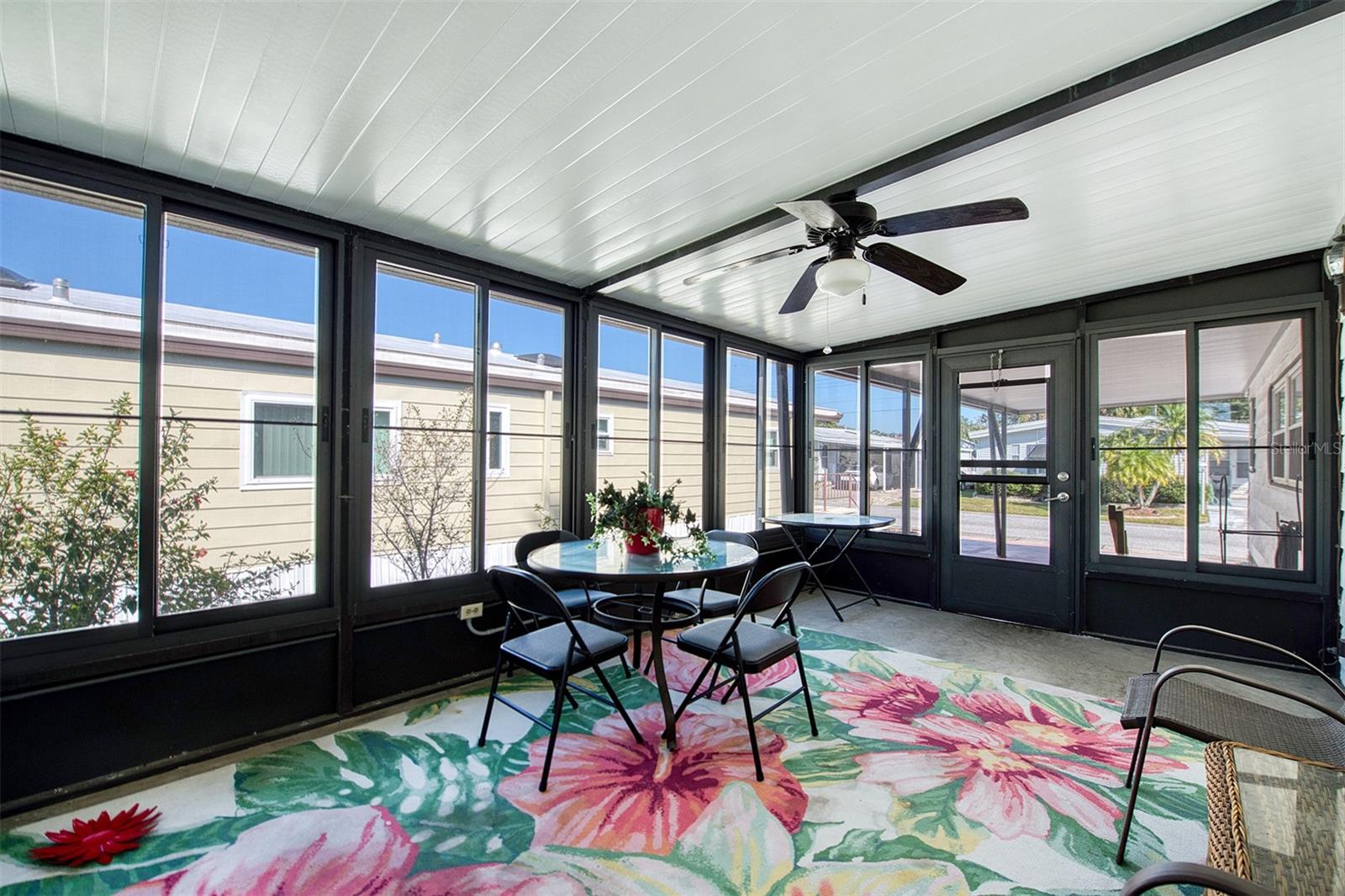 72 PELICAN DR E, OLDSMAR, FL, 34677