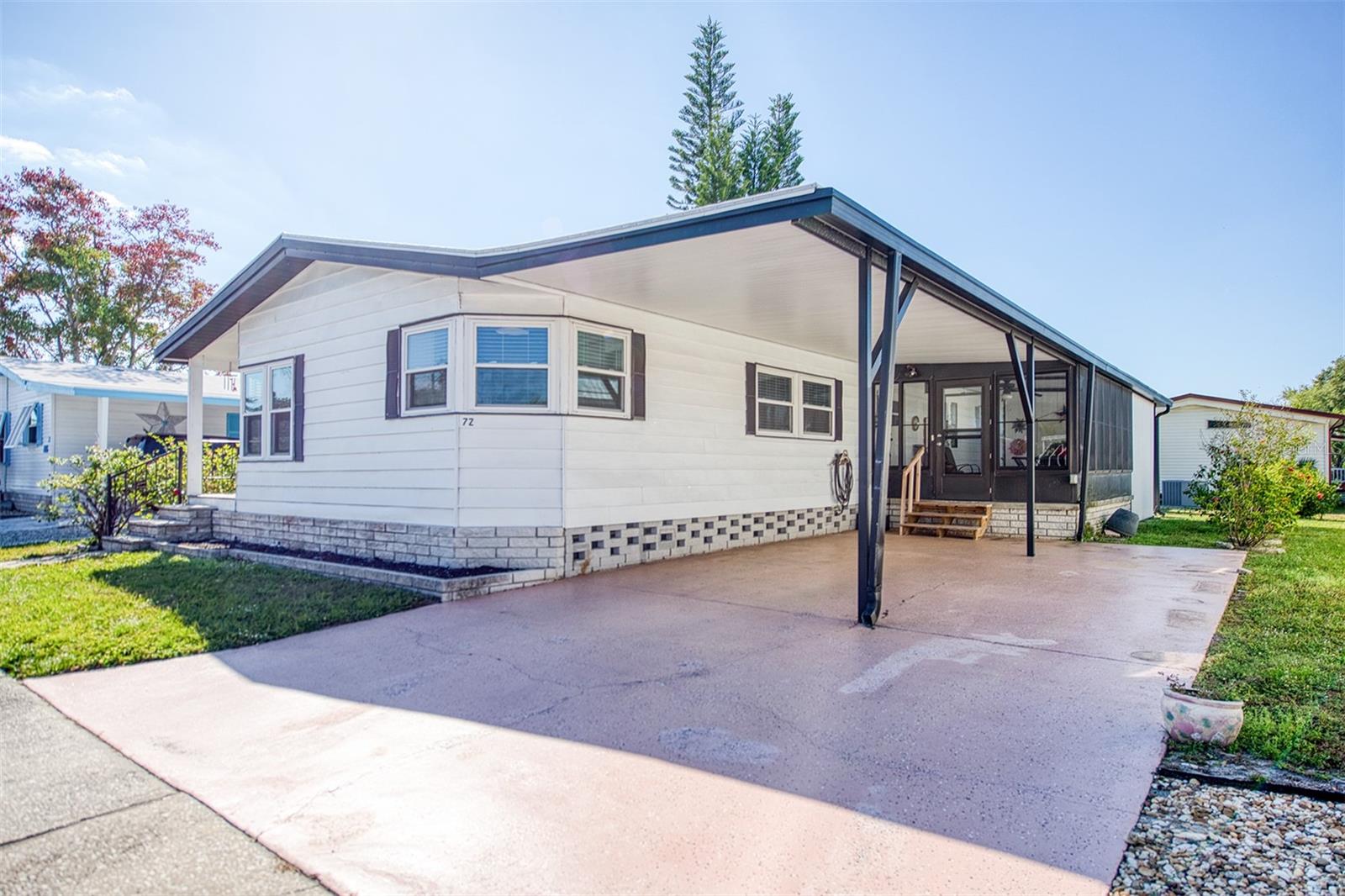 72 PELICAN DR E, OLDSMAR, FL, 34677