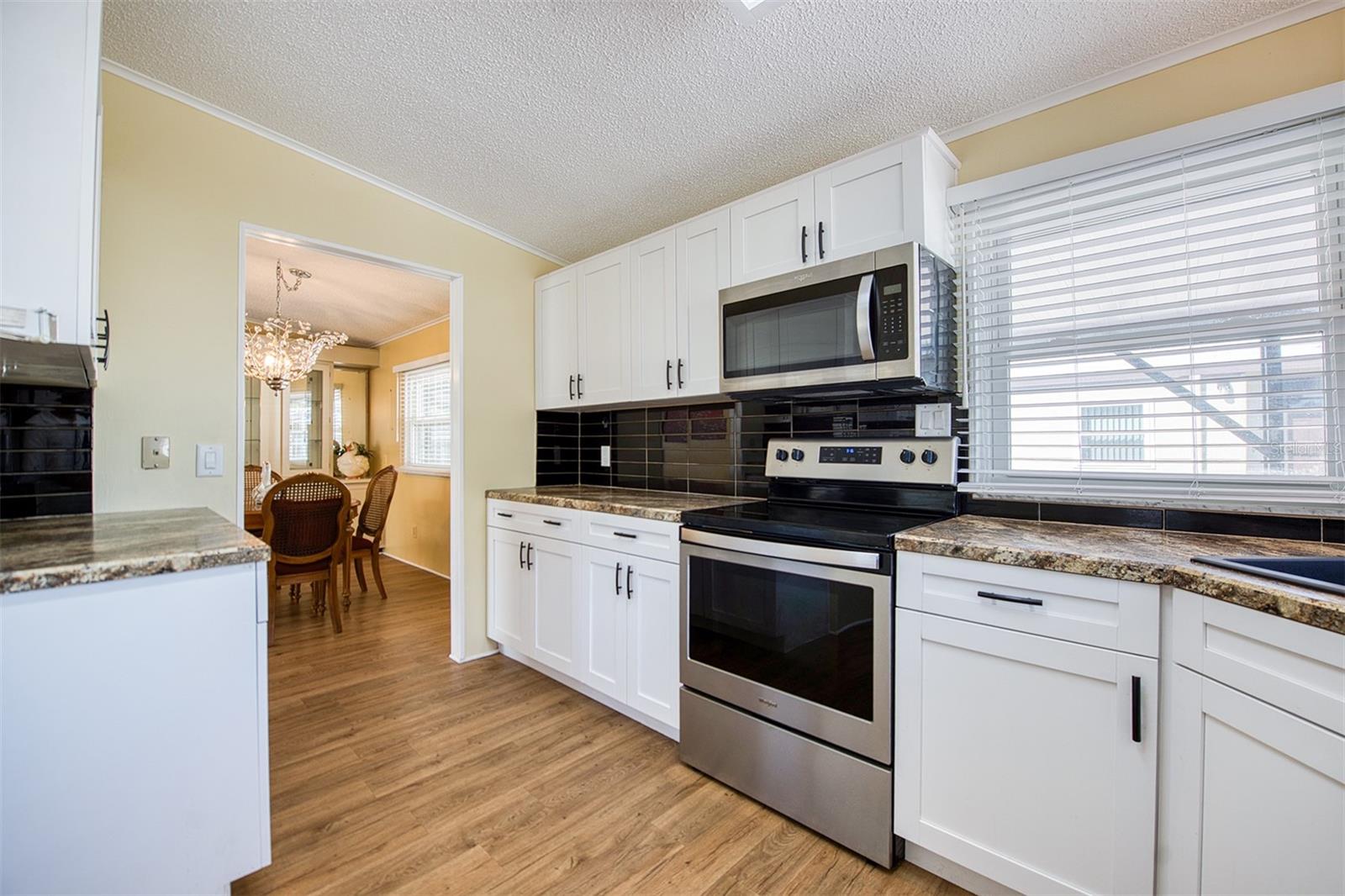 72 PELICAN DR E, OLDSMAR, FL, 34677