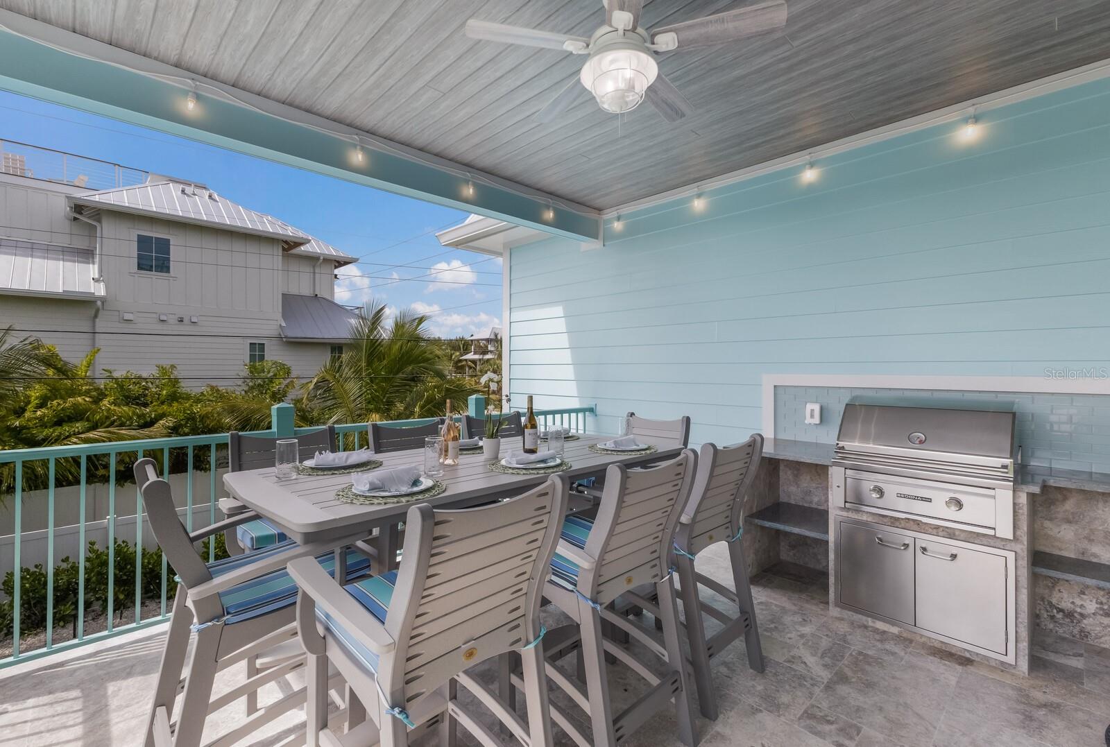 118 MANGROVE AVE, ANNA MARIA, FL, 34216