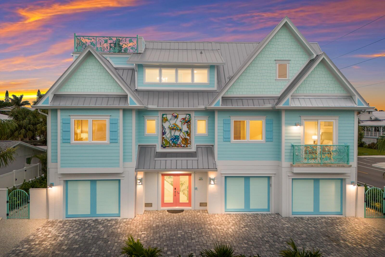 118 MANGROVE AVE, ANNA MARIA, FL, 34216