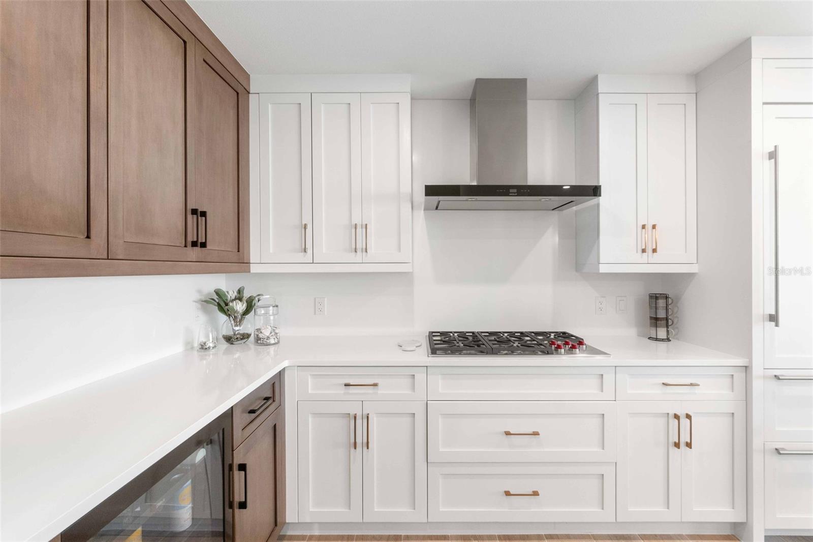 A4672418 Property Photo