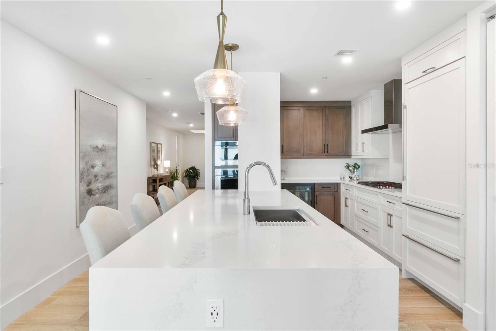 A4672418 Property Photo