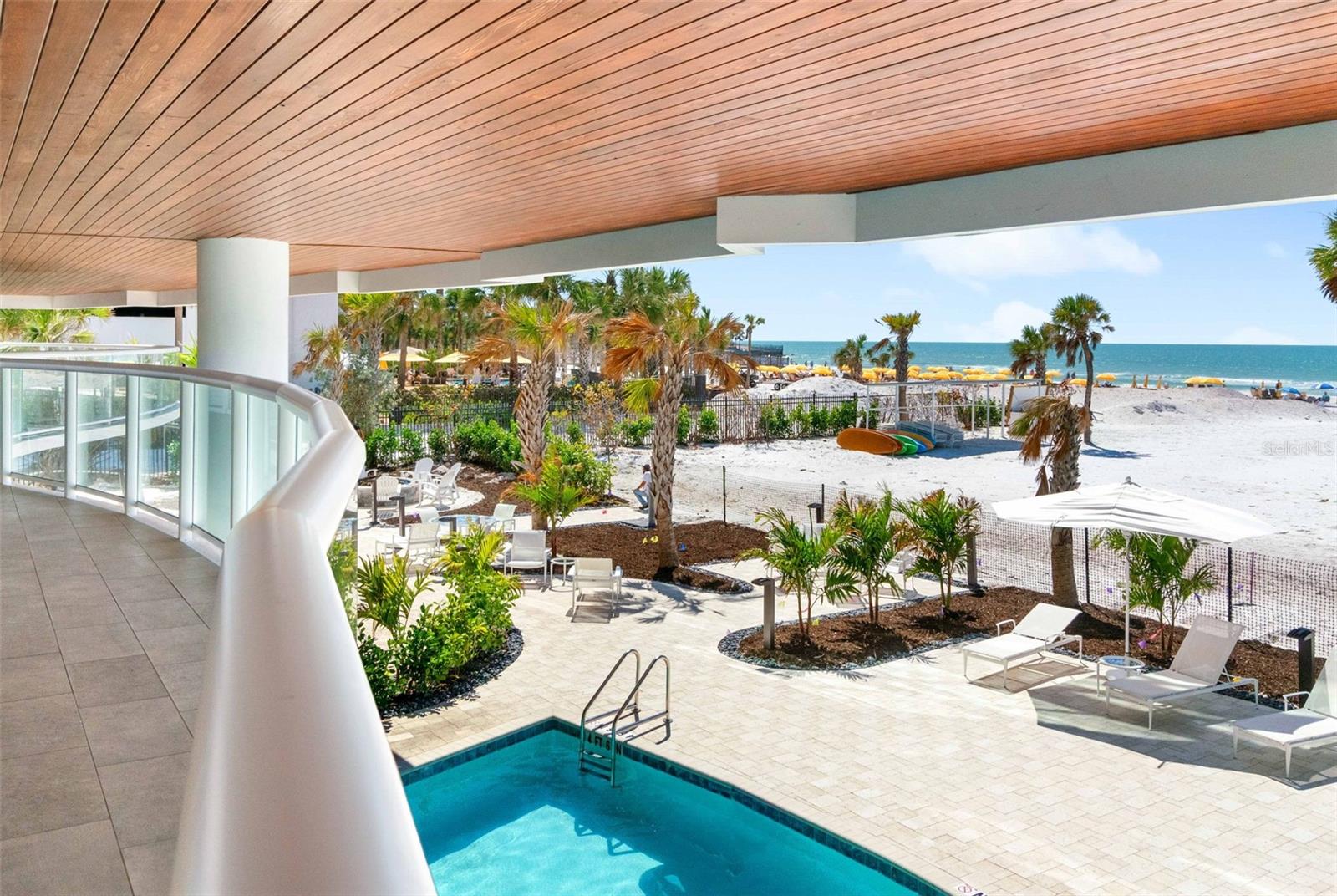 A4672418 Property Photo