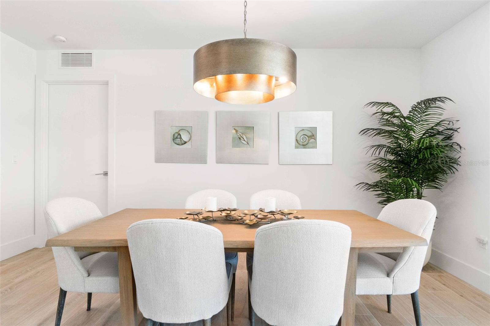 A4672418 Property Photo