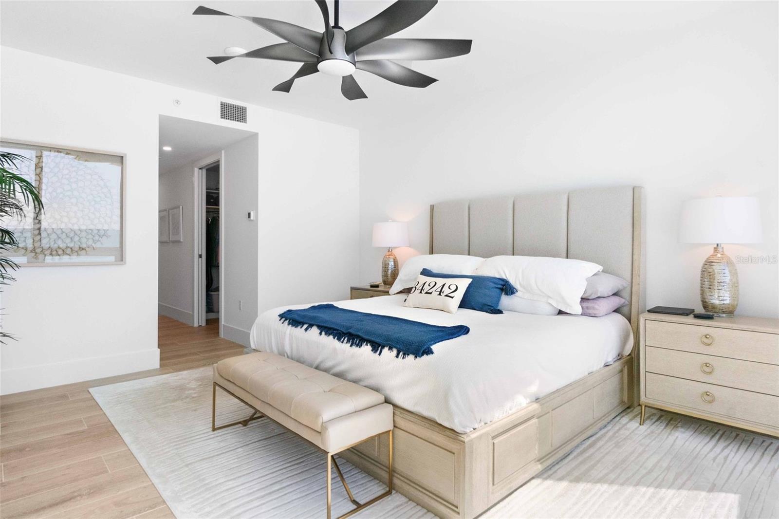 A4672418 Property Photo