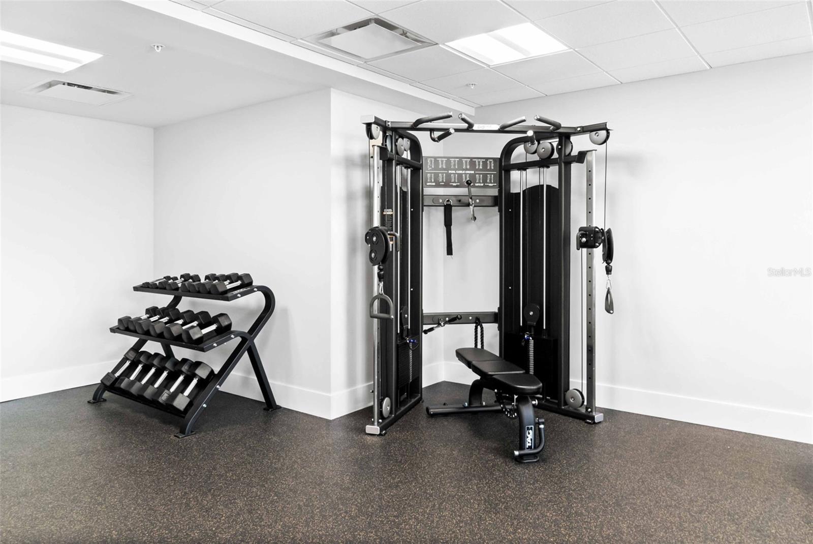 A4672418 Property Photo