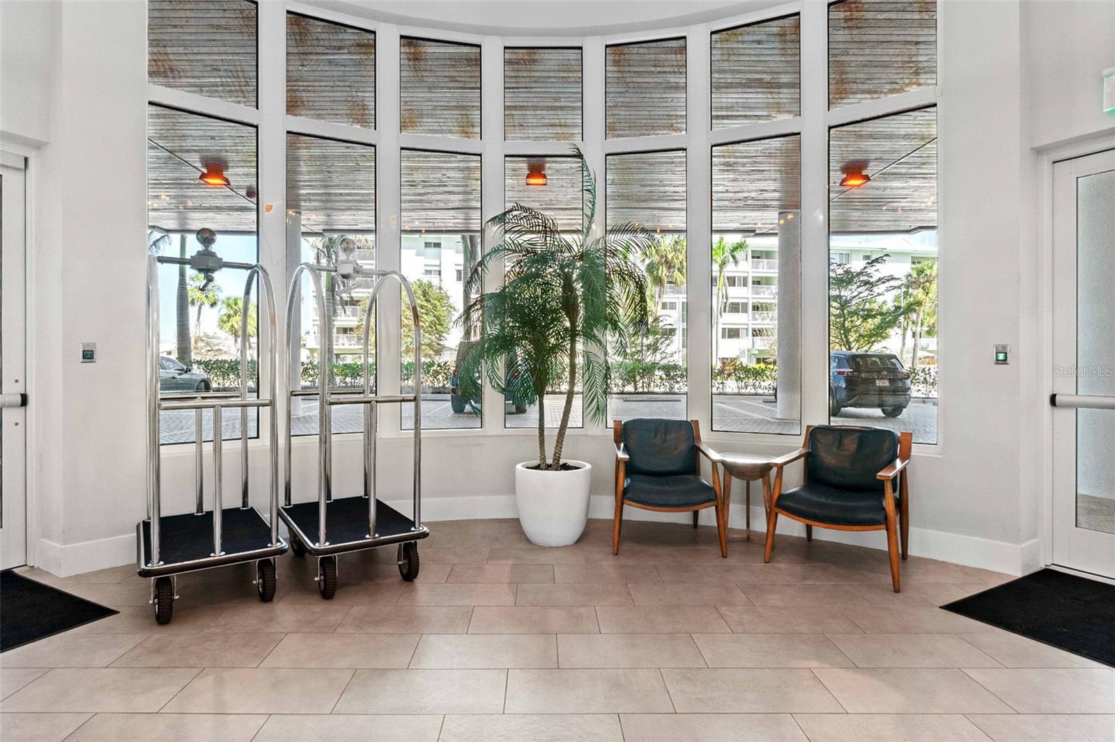 A4672418 Property Photo