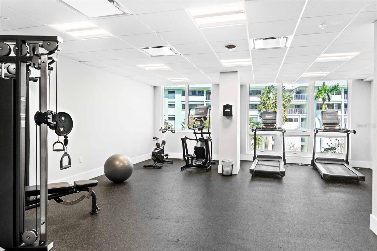 A4672418 Property Photo