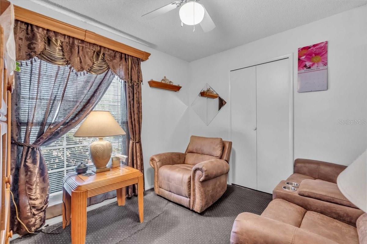 1215 EDGERTON DR, VALRICO, FL, 33594