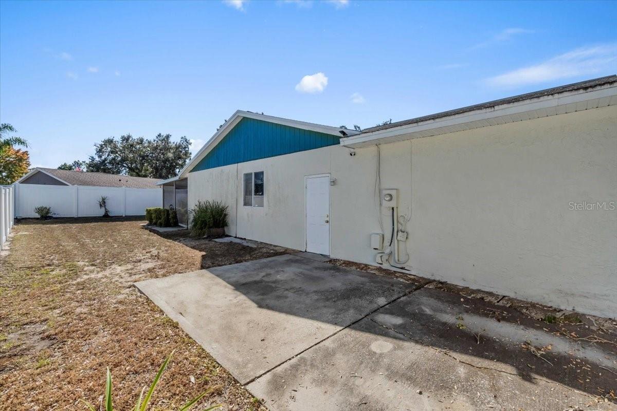 1215 EDGERTON DR, VALRICO, FL, 33594