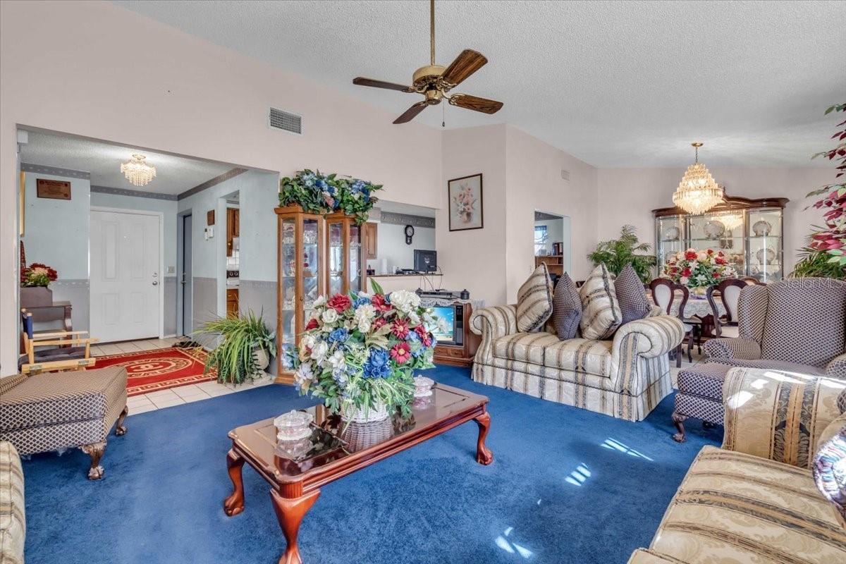 1215 EDGERTON DR, VALRICO, FL, 33594