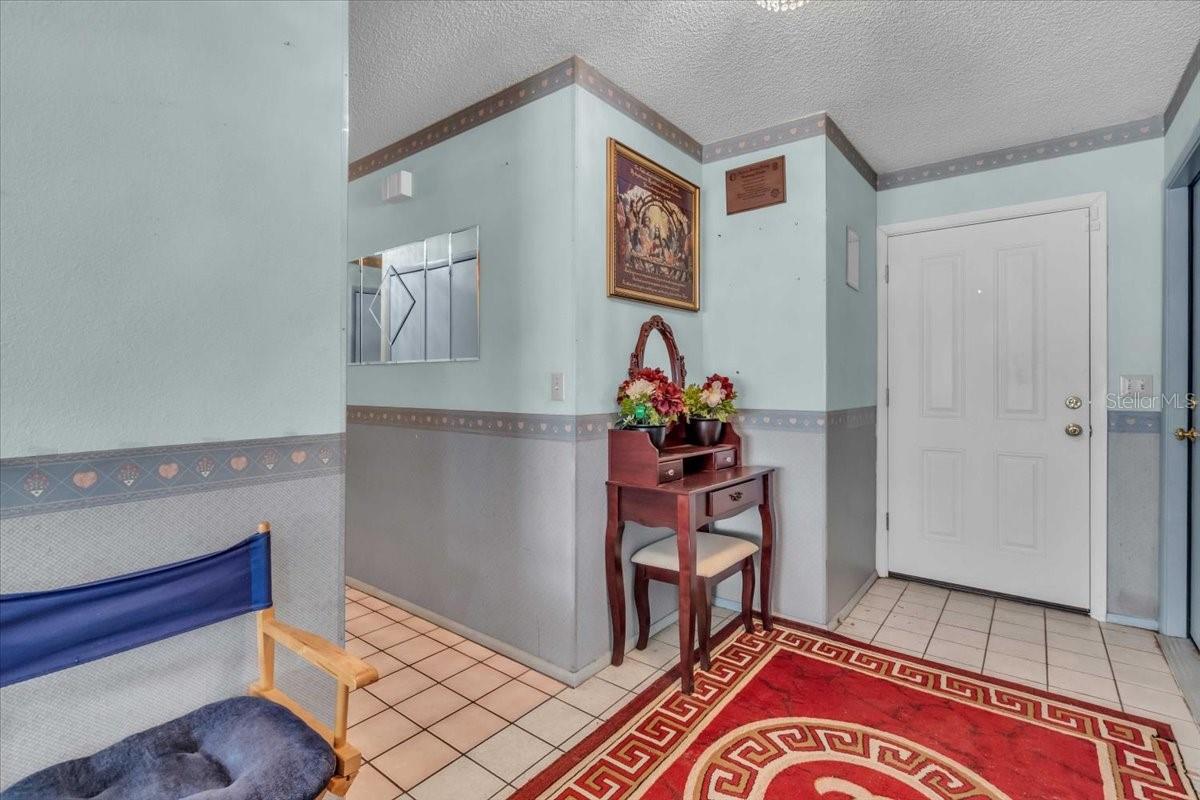 1215 EDGERTON DR, VALRICO, FL, 33594