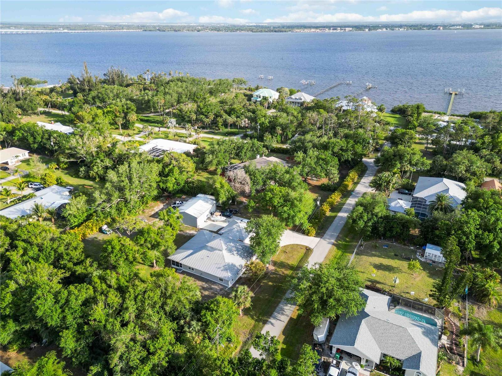 1860 CITRON ST, PORT CHARLOTTE, FL, 33980