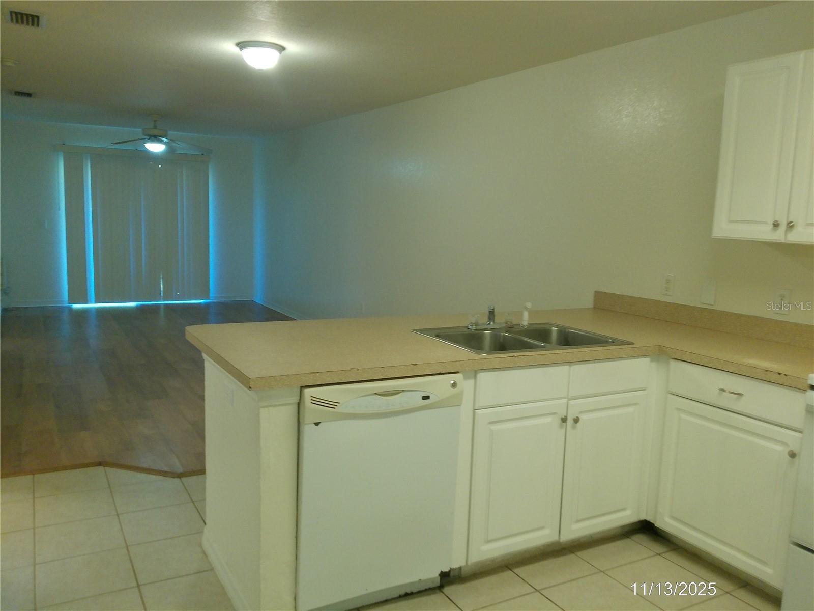 949 FOX LAKE DR, LAKELAND, FL, 33809