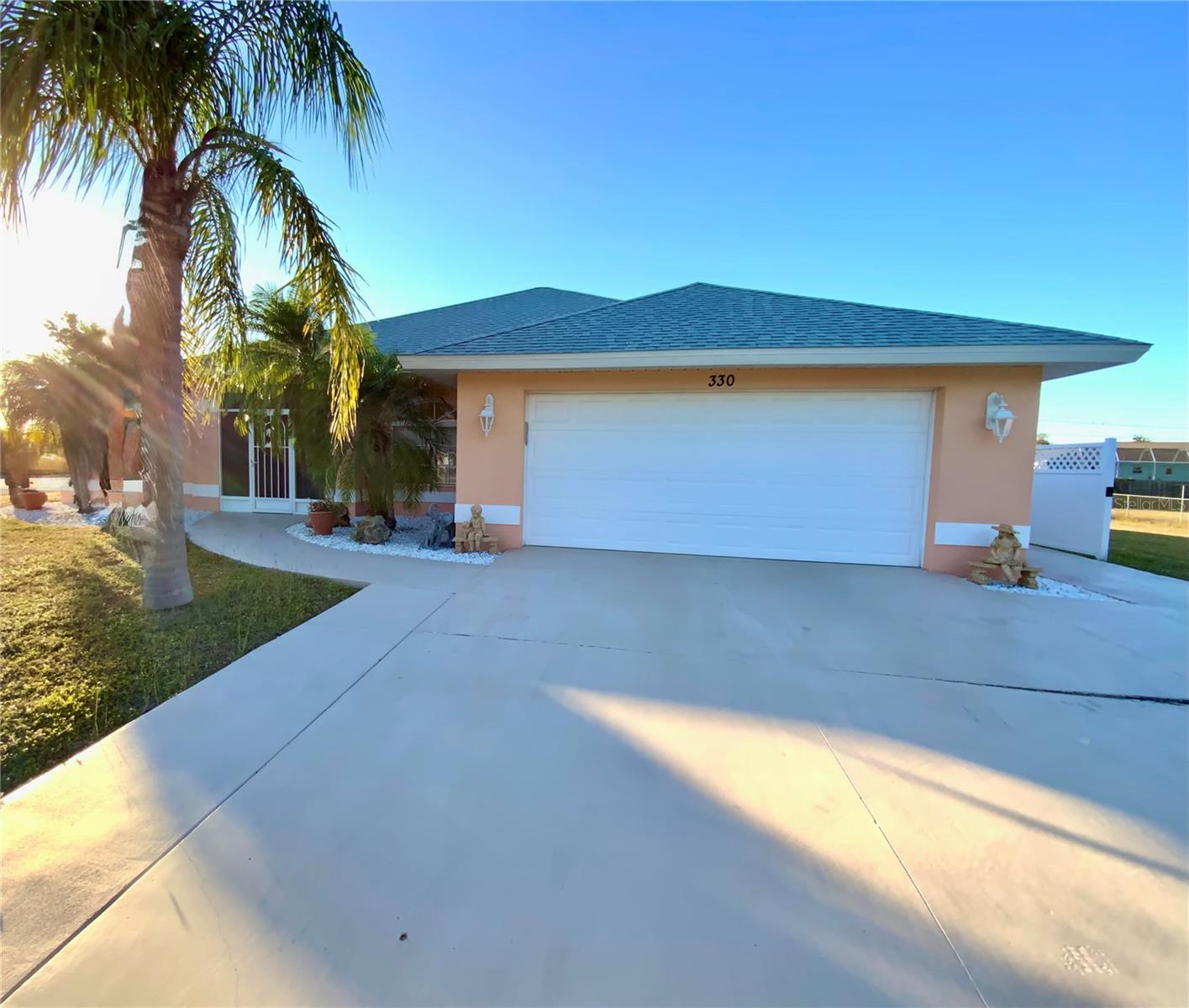 330 W BAFFIN DR, VENICE, FL, 34293