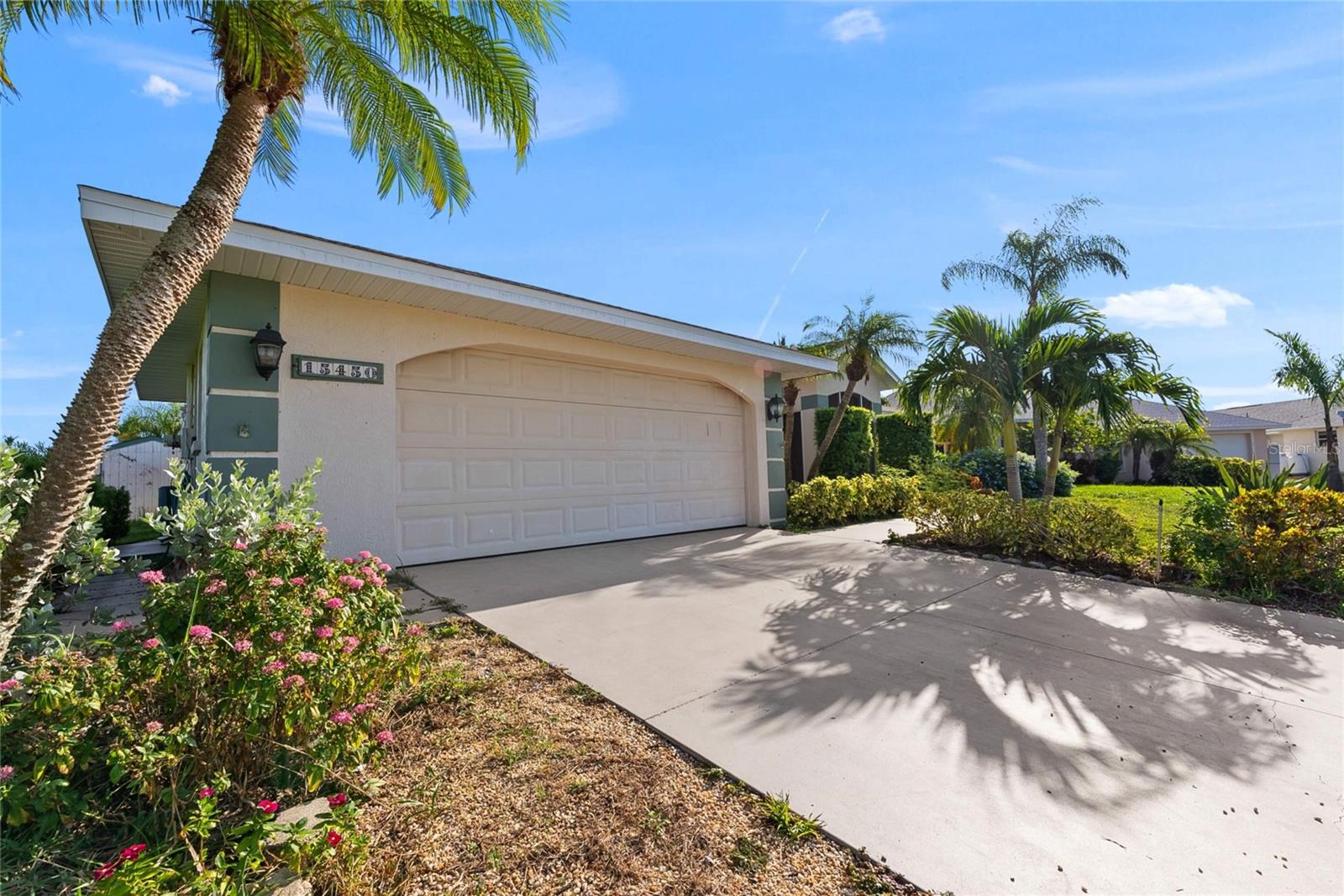 15450 MCCOMB CIR, PORT CHARLOTTE, FL, 33981