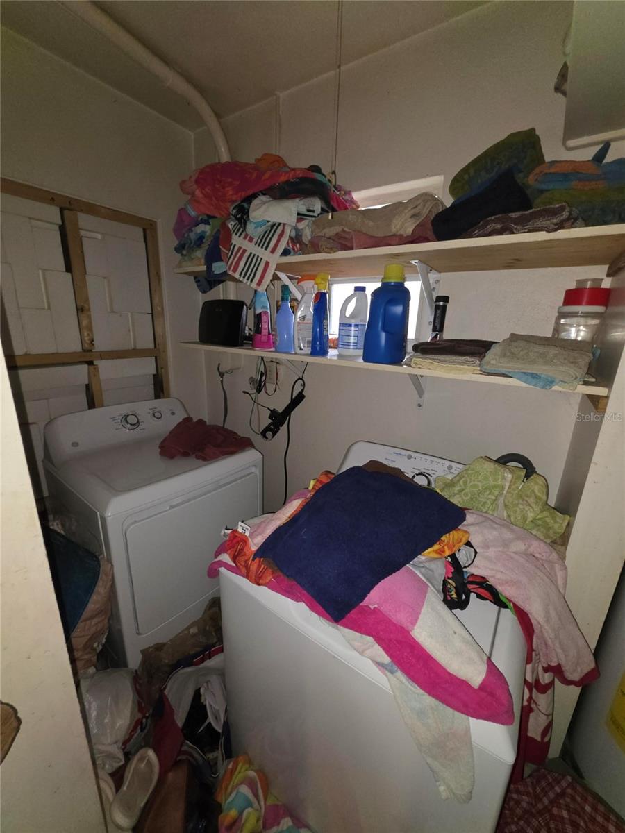 709 20TH ST W, BRADENTON, FL, 34205