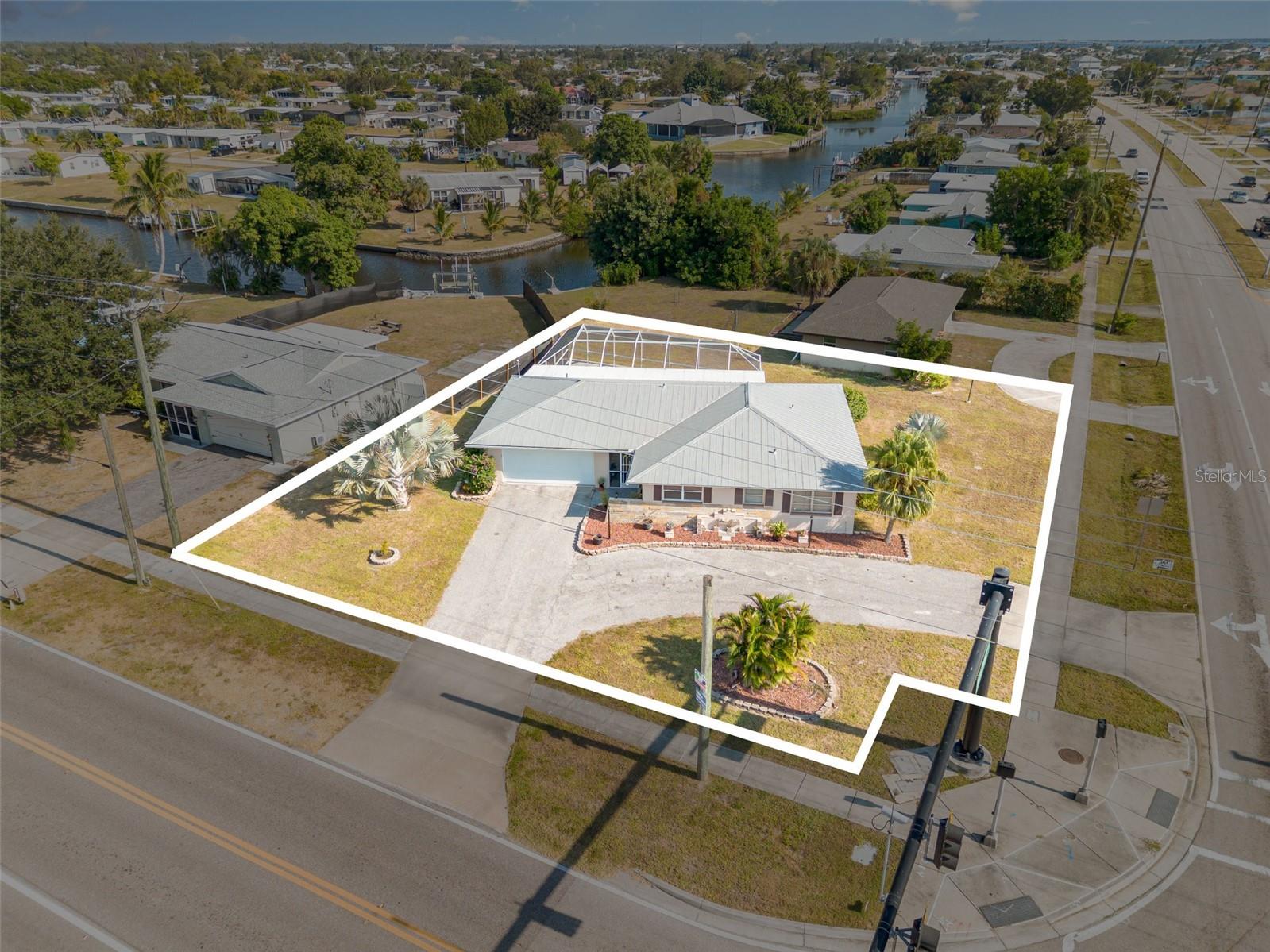 4168 HARBOR BLVD, PORT CHARLOTTE, FL, 33952