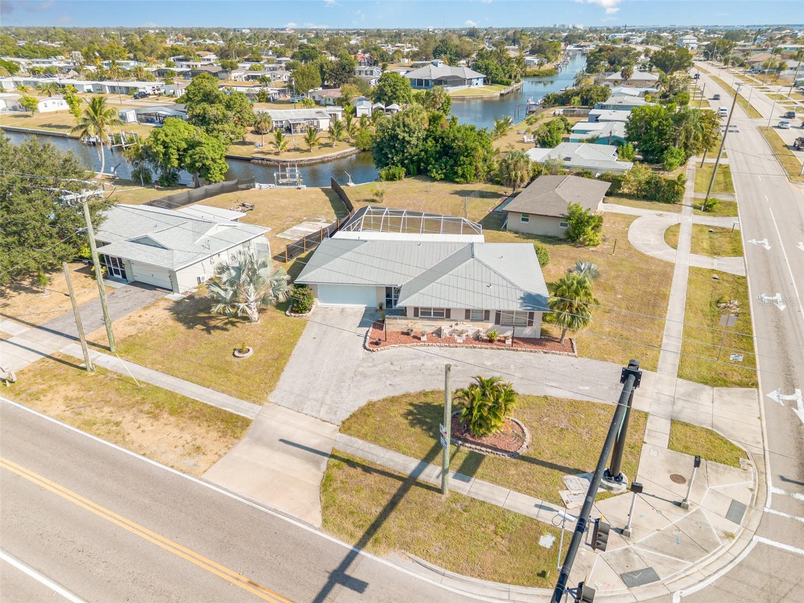 4168 HARBOR BLVD, PORT CHARLOTTE, FL, 33952