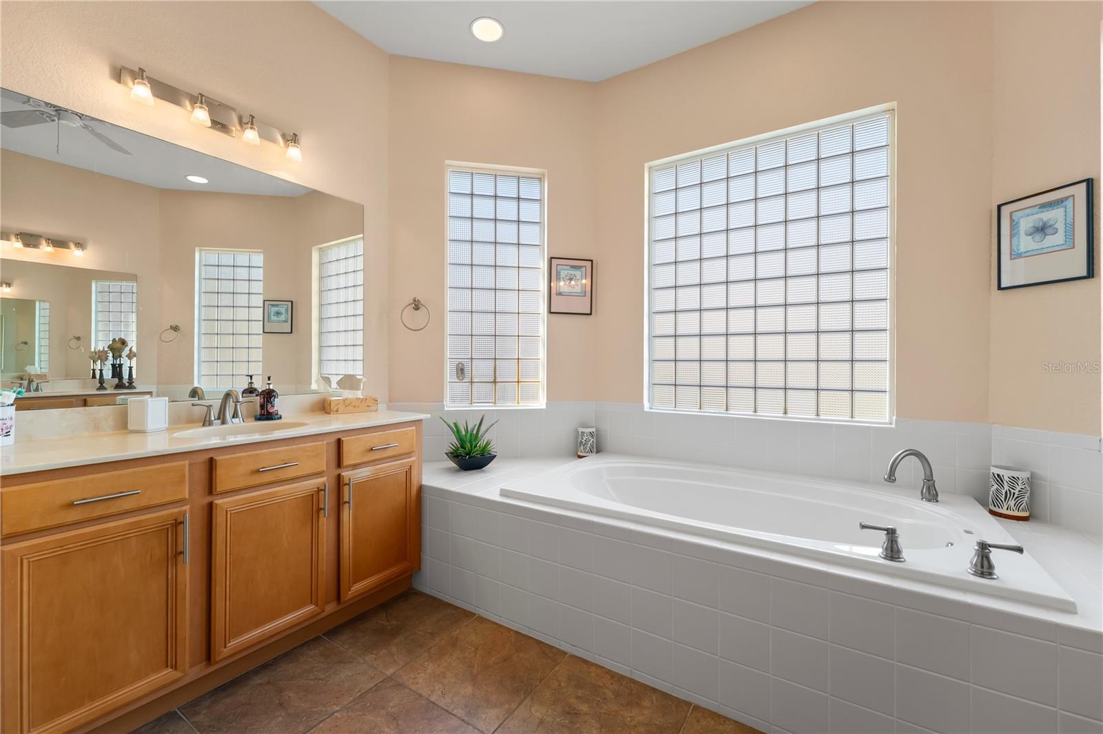 4048 PHOENICIAN WAY, WINTER HAVEN, FL, 33884