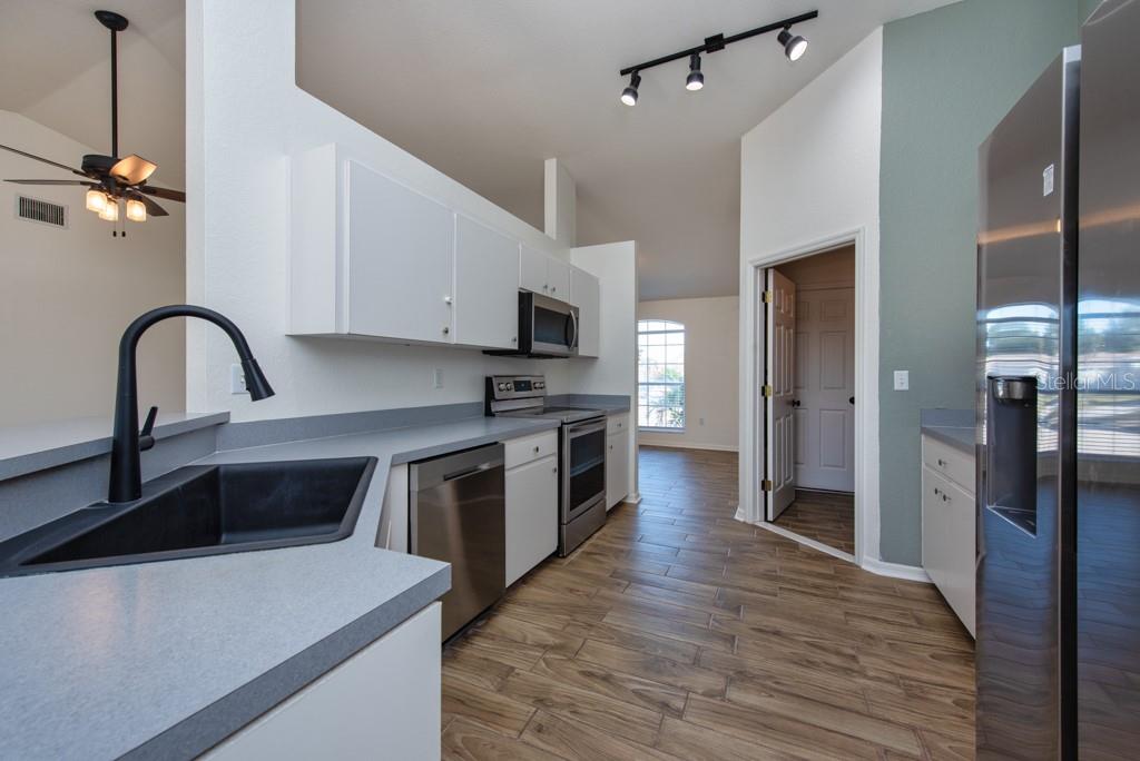 5658 FISCHER DR, LAKELAND, FL, 33812