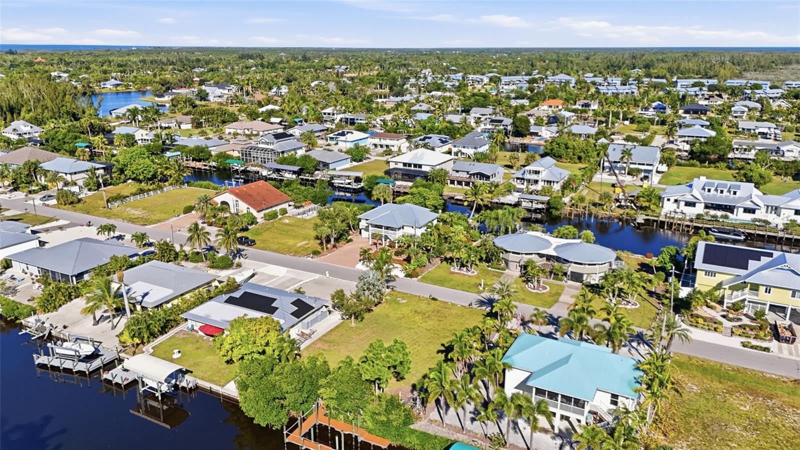 5304 ANN ARBOR DR, BOKEELIA, FL, 33922