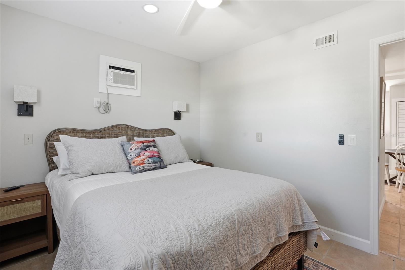 5304 ANN ARBOR DR, BOKEELIA, FL, 33922