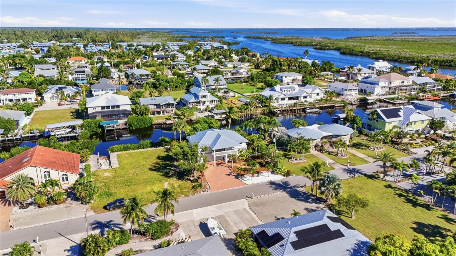 5304 ANN ARBOR DR, BOKEELIA, FL, 33922