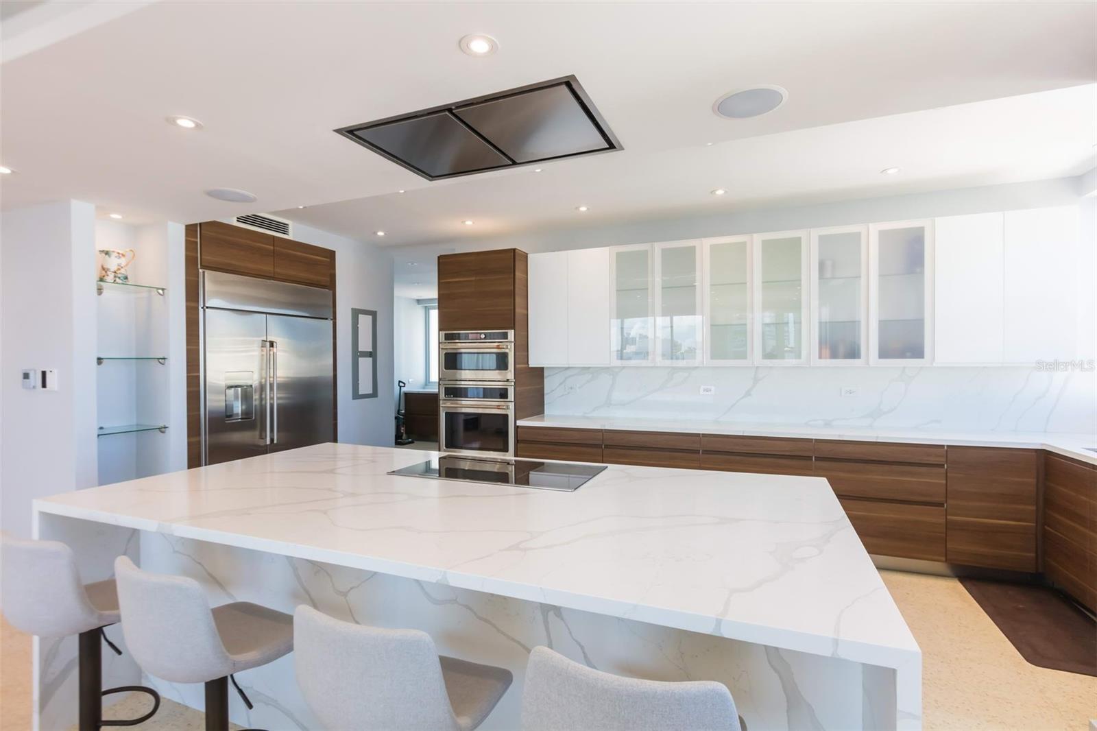 PR9117438 Property Photo