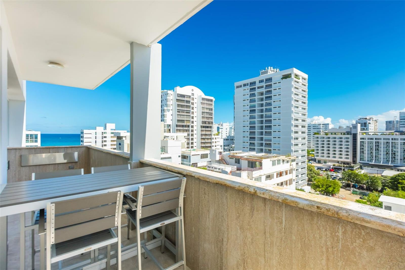 PR9117438 Property Photo