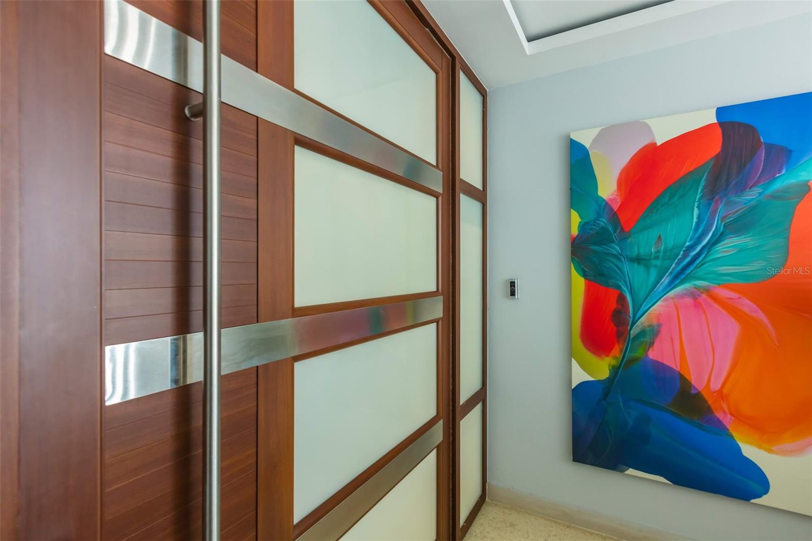 PR9117438 Property Photo