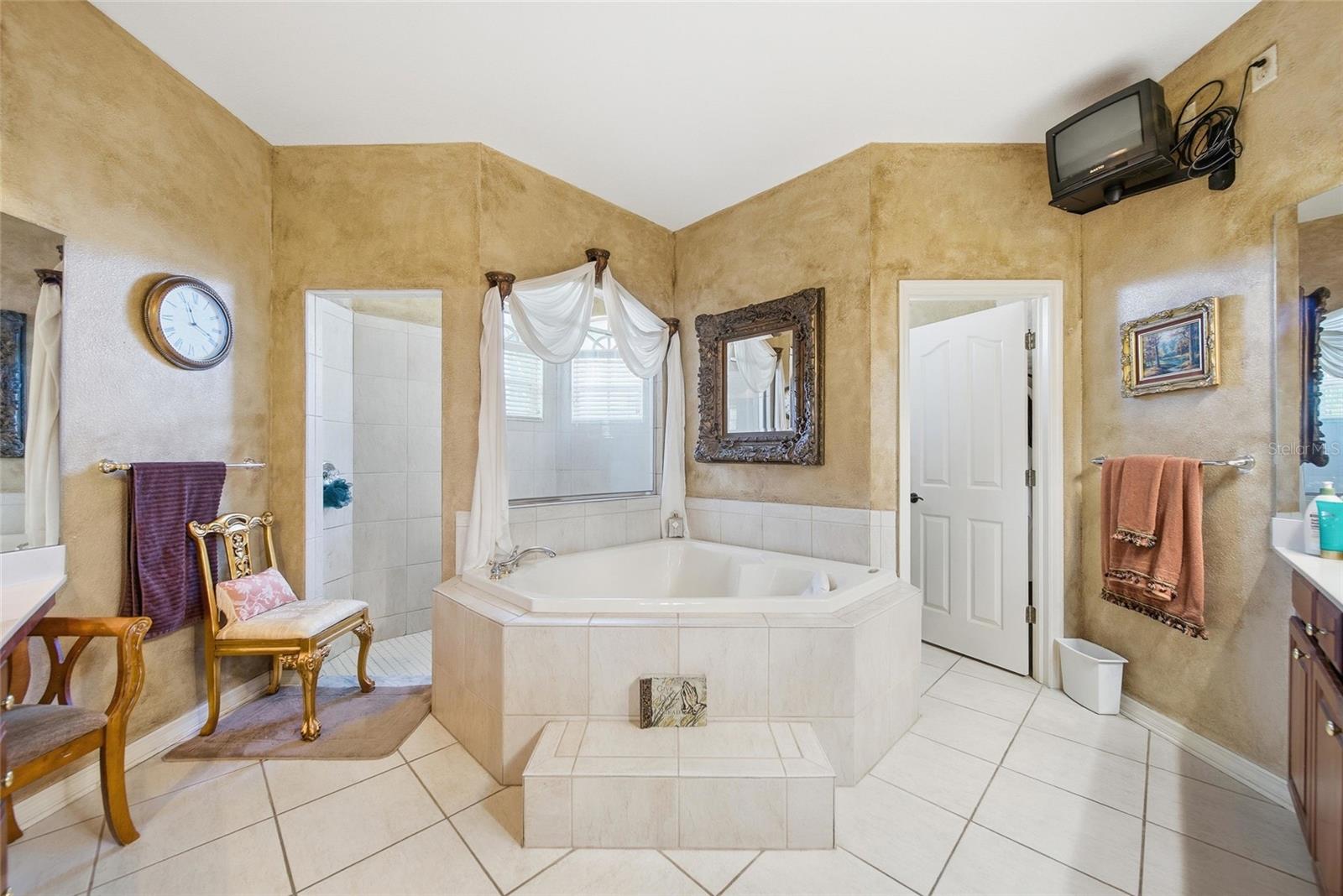 18310 EASTWYCK DR, TAMPA, FL, 33647