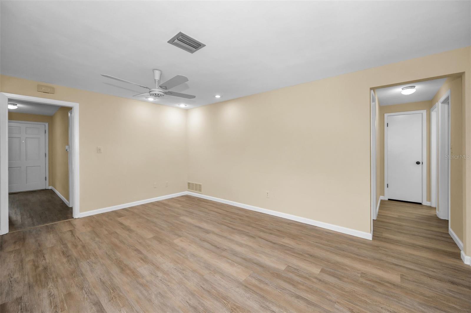 1359 WHISPERING PINES DR, CLEARWATER, FL, 33764