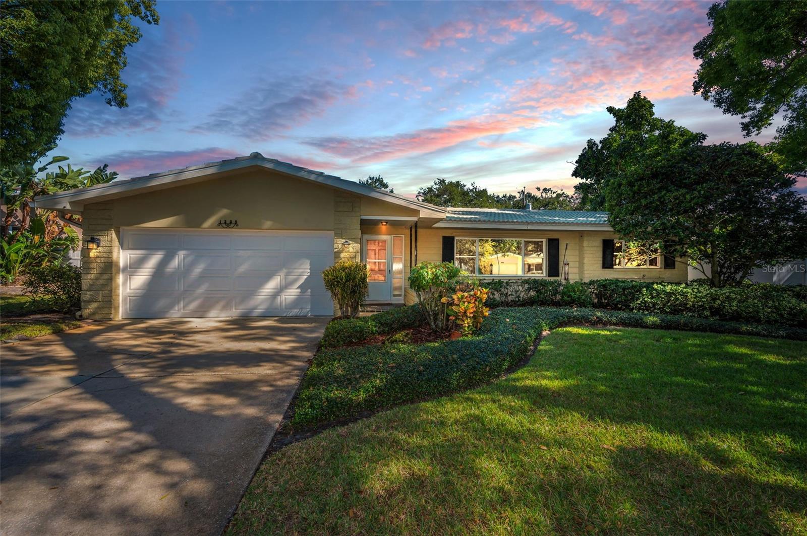 1359 WHISPERING PINES DR, CLEARWATER, FL, 33764