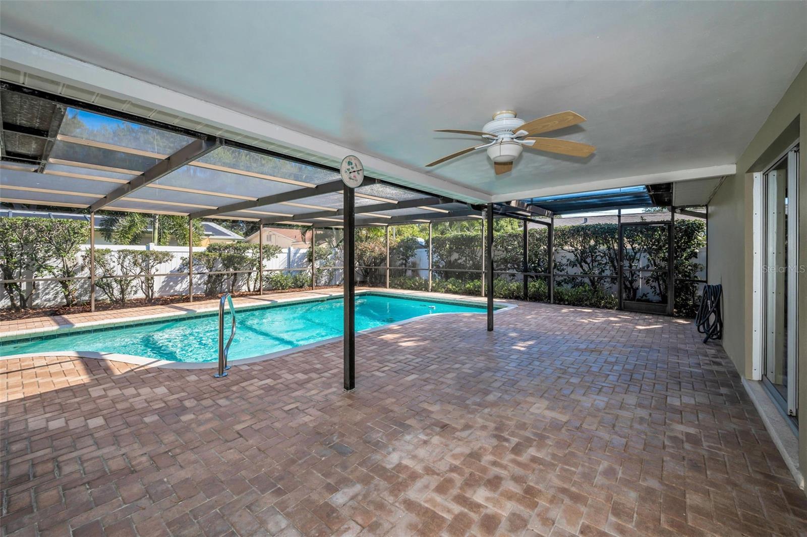 1359 WHISPERING PINES DR, CLEARWATER, FL, 33764