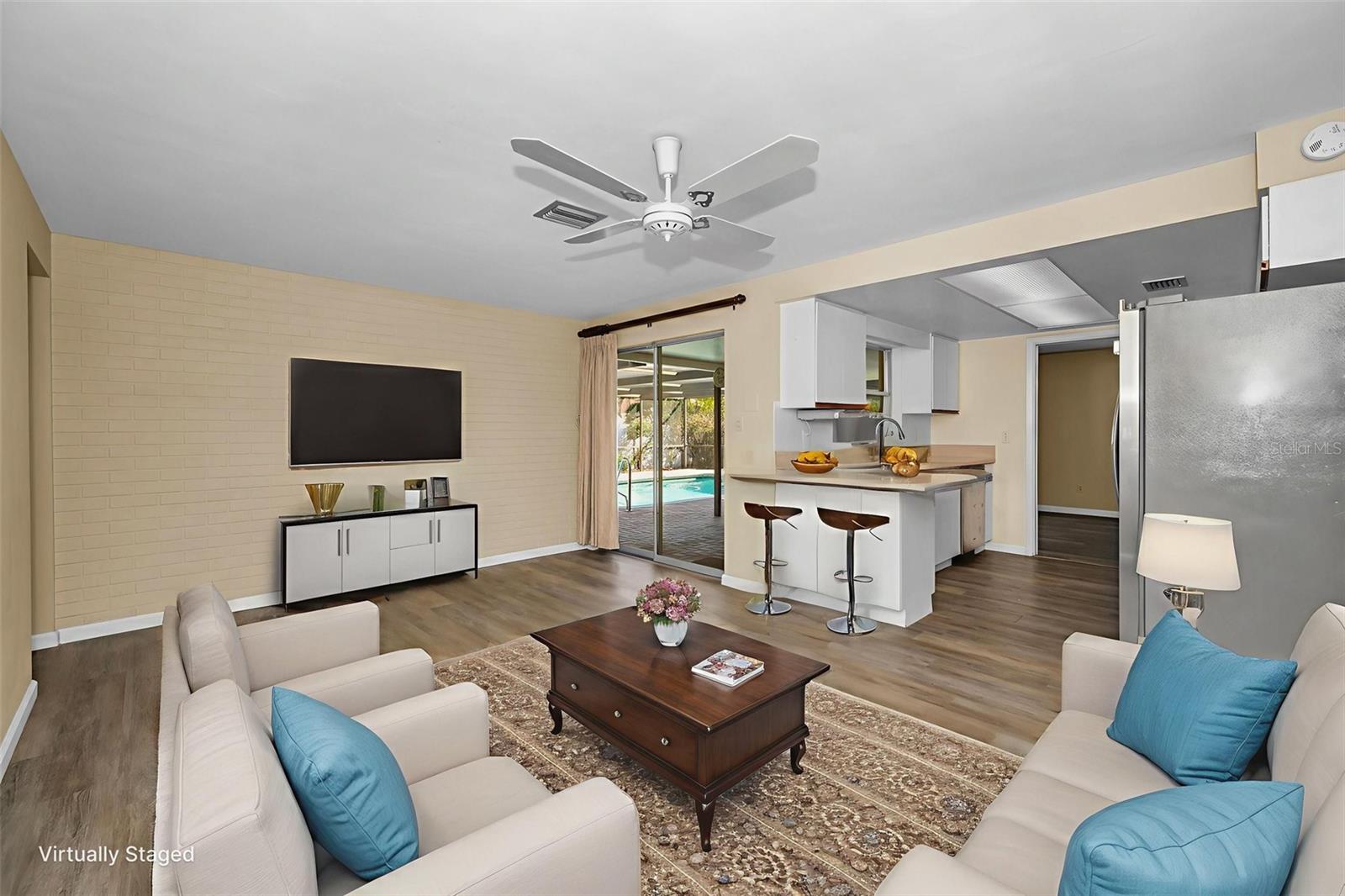 1359 WHISPERING PINES DR, CLEARWATER, FL, 33764