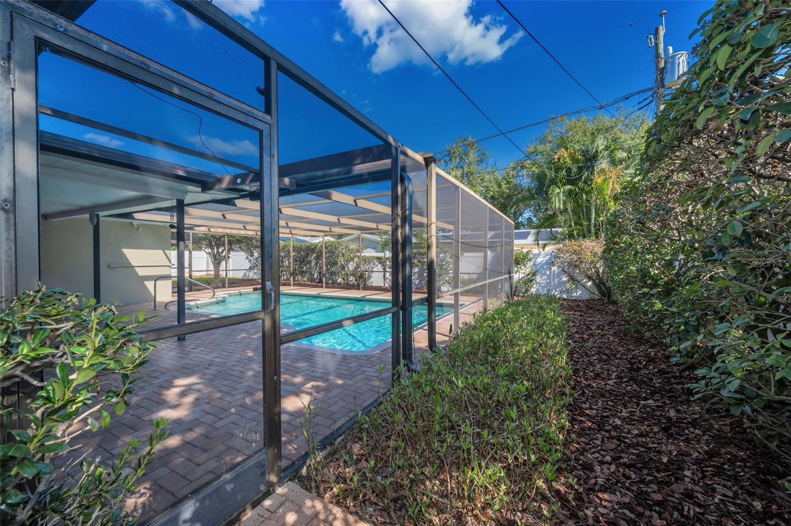 1359 WHISPERING PINES DR, CLEARWATER, FL, 33764