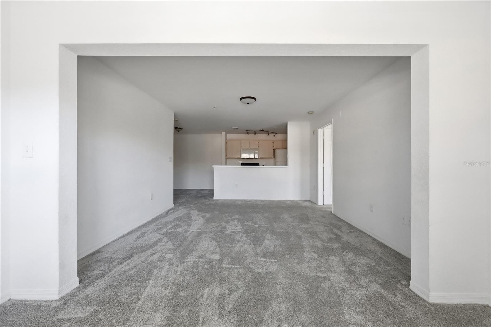 5447 VINELAND RD #1205, ORLANDO, FL, 32811