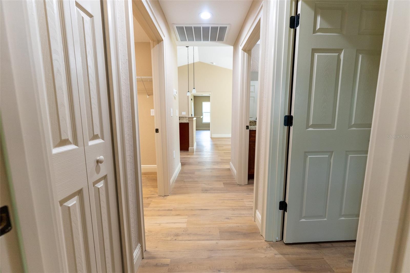 23739 SW HUCKLE BERRY LN, DUNNELLON, FL, 34431