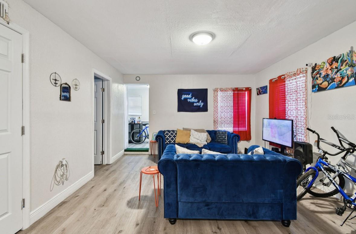 725 21ST AVE S, ST PETERSBURG, FL, 33705