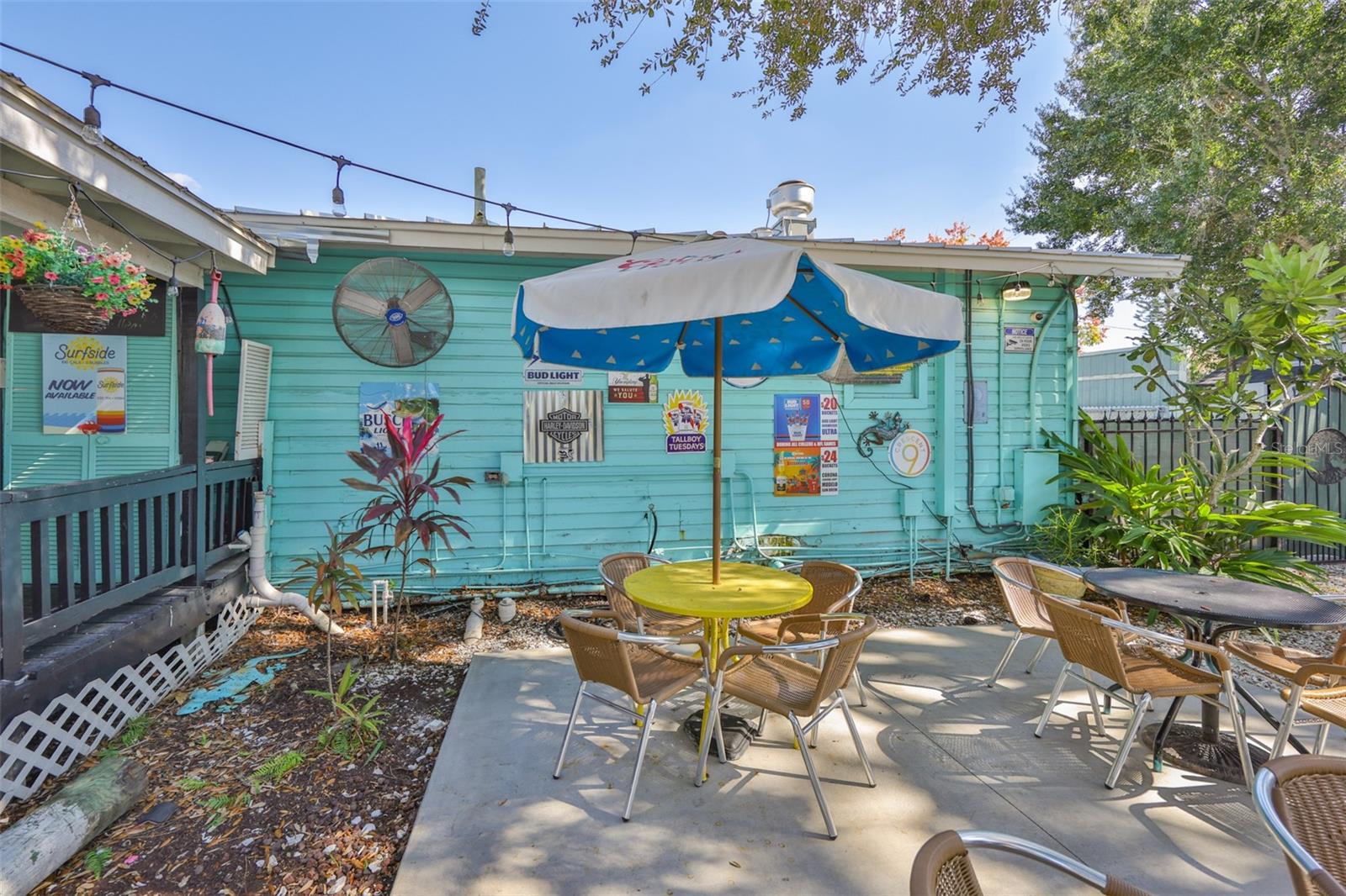 102 W SHELL POINT RD, RUSKIN, FL, 33570