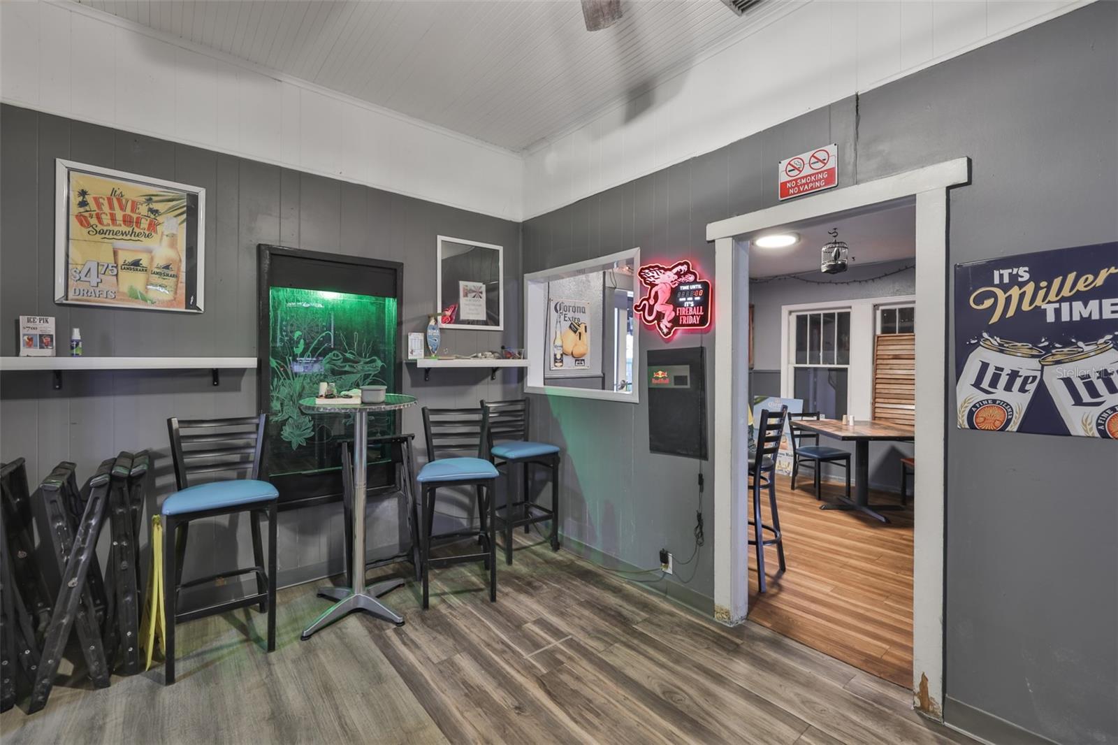 102 W SHELL POINT RD, RUSKIN, FL, 33570