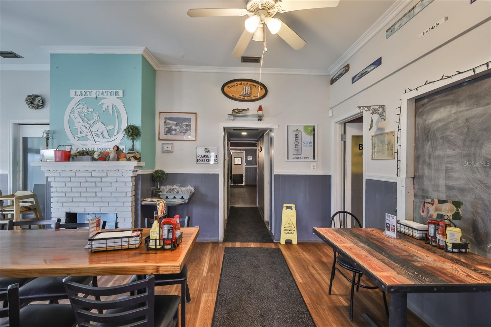 102 W SHELL POINT RD, RUSKIN, FL, 33570