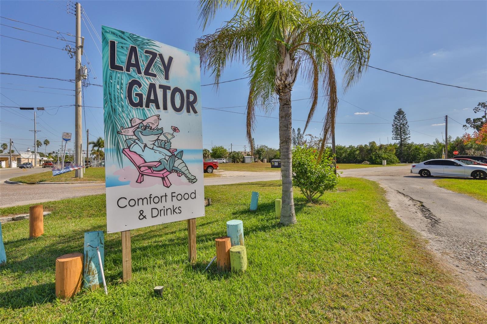 102 W SHELL POINT RD, RUSKIN, FL, 33570