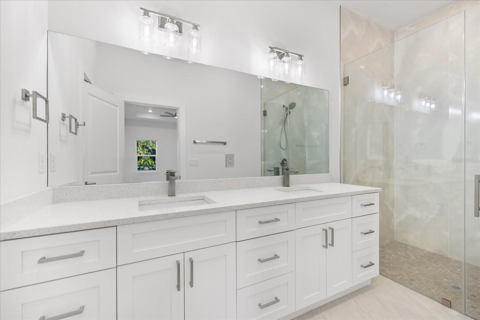 398 SUNSET RD N, ROTONDA WEST, FL, 33947