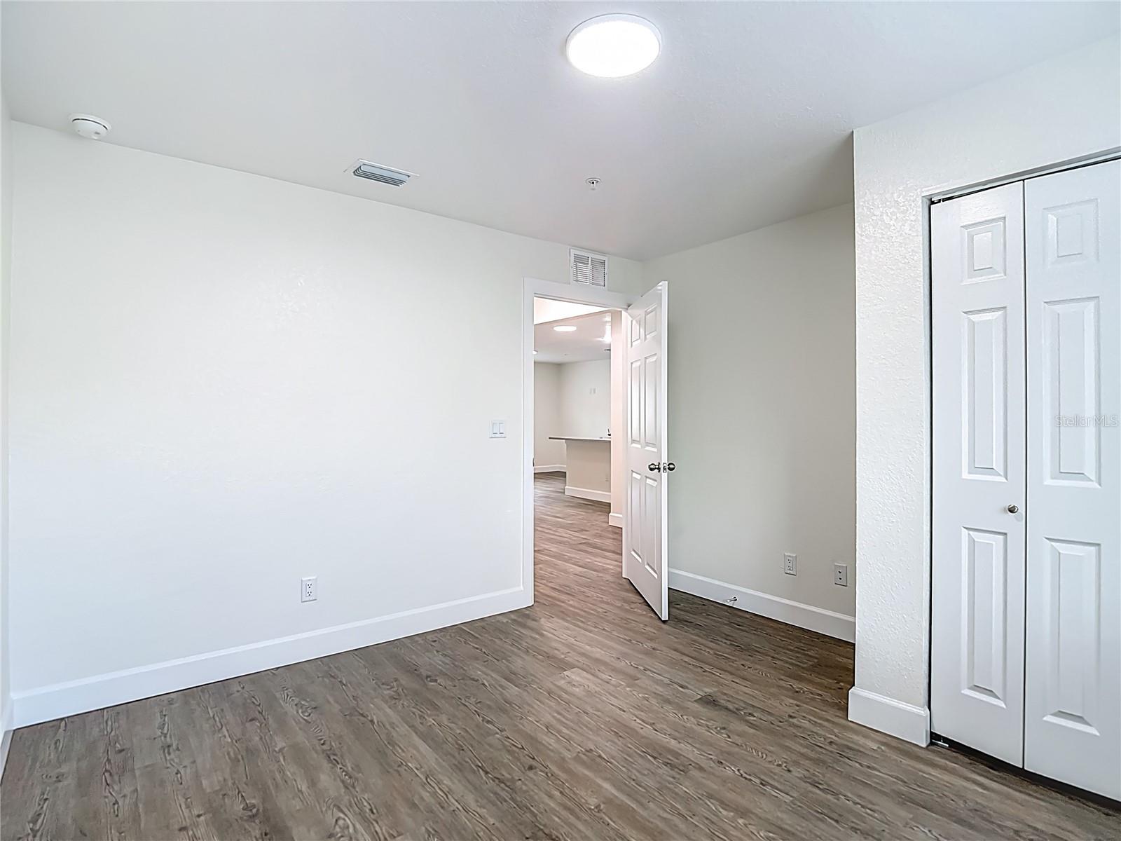 401 E BOYER ST #2, TARPON SPRINGS, FL, 34689