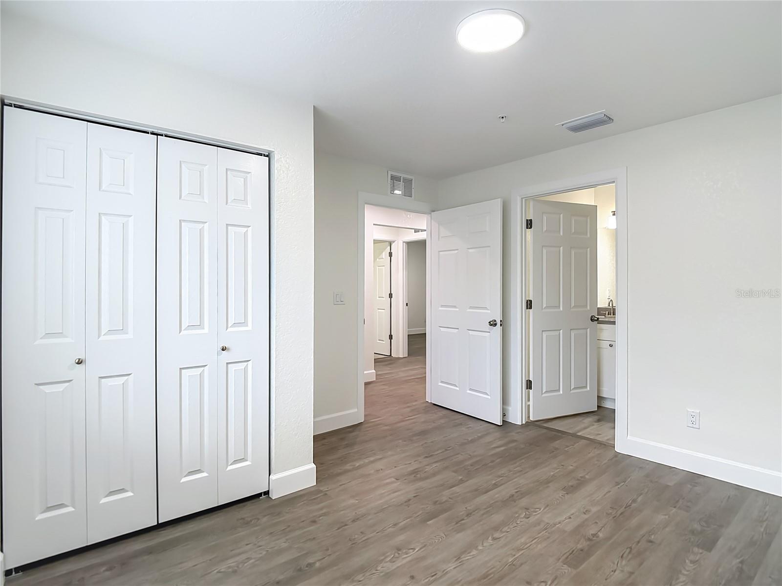 401 E BOYER ST #2, TARPON SPRINGS, FL, 34689