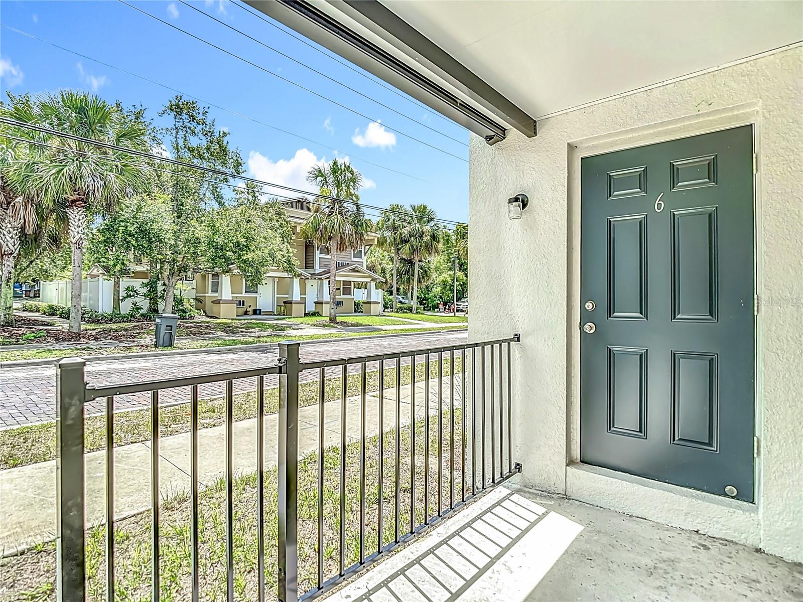 401 E BOYER ST #2, TARPON SPRINGS, FL, 34689