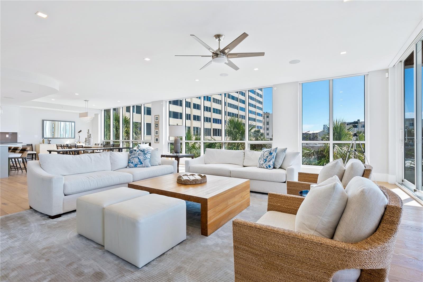 A4672432 Property Photo